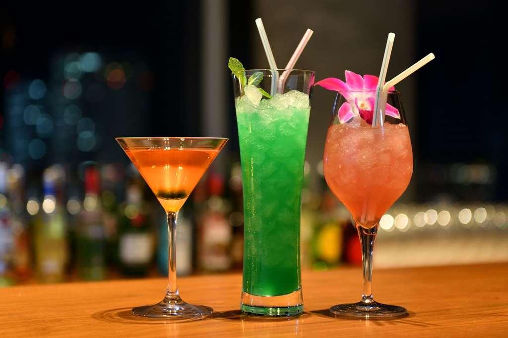 Nagoya Prince Hotel Sky Tower Restoran gambar Cocktails