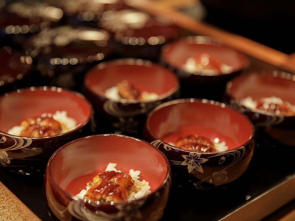 Nagoya Prince Hotel Sky Tower Luaran gambar A selection of Japanese dishes